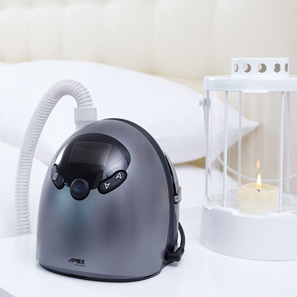 GOSTOU DESTE PRODUTO?  COMPARTILHE COM UM AMIGO!  CPAP ICH Automático com Umidificador - Apex Medical