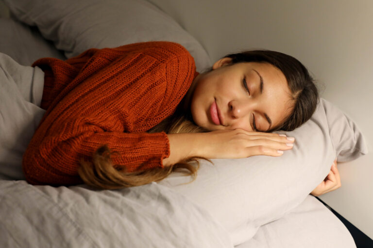 Mulheres precisam dormir mais do que homens?