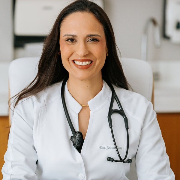 Dra Joana Acar Silva