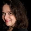 Dra Lívia Fernandes Monteiro