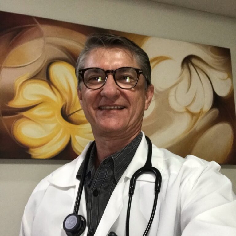 Foto de perfil de Dr Robinson Rodrigues da Fonseca
