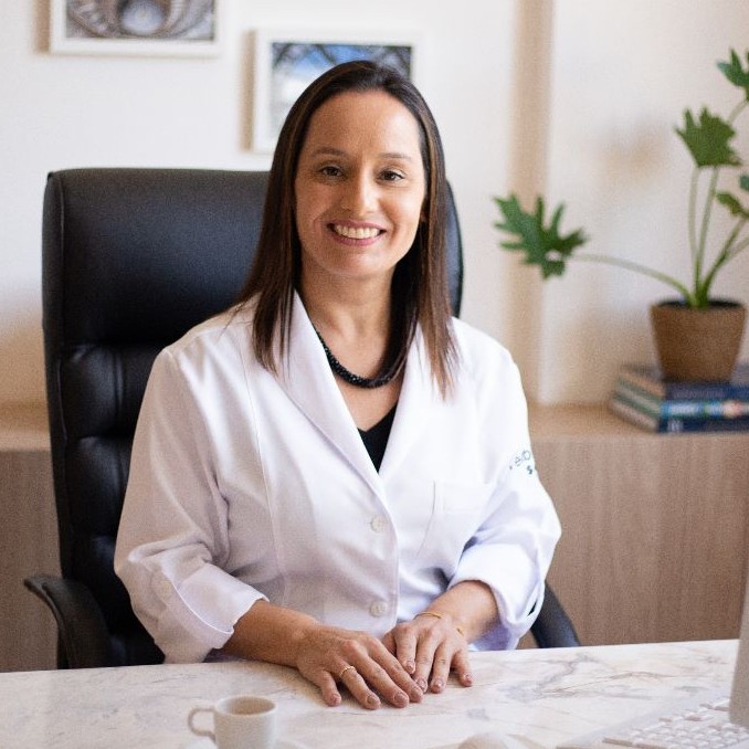 Foto de perfil de Dra Karine Marques Caldeira